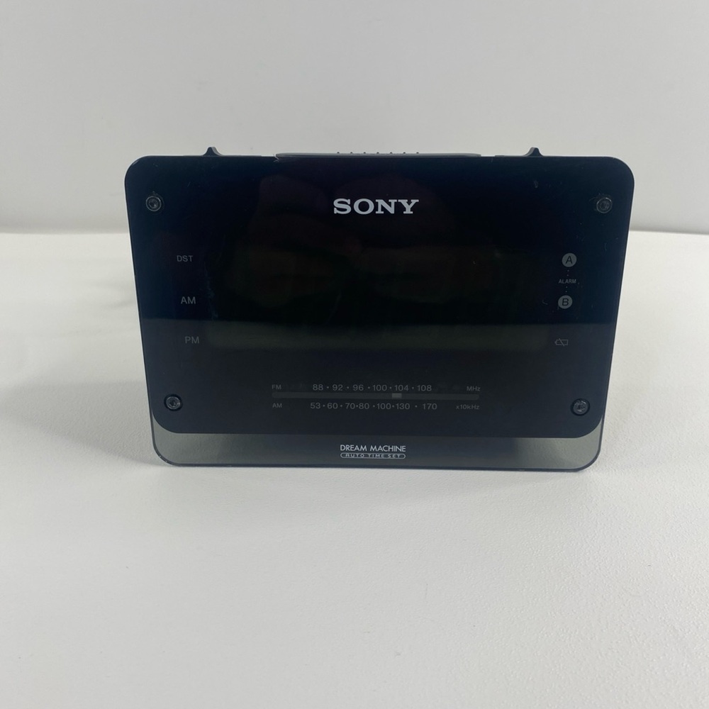 Sony Dream Machine ICF-C414  Clock Radio Player AM/FM Dual Alarm Tested